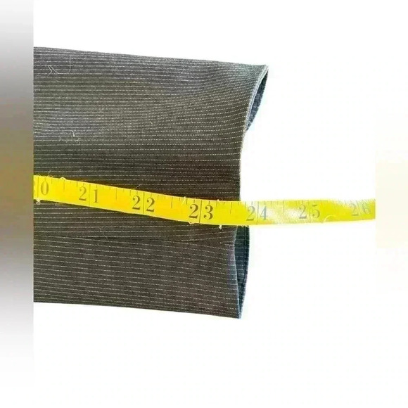 Nicole By Nicole Miller Professional Black Pinstripe Blazer Size 6 Two Button - Picture 6 of 9